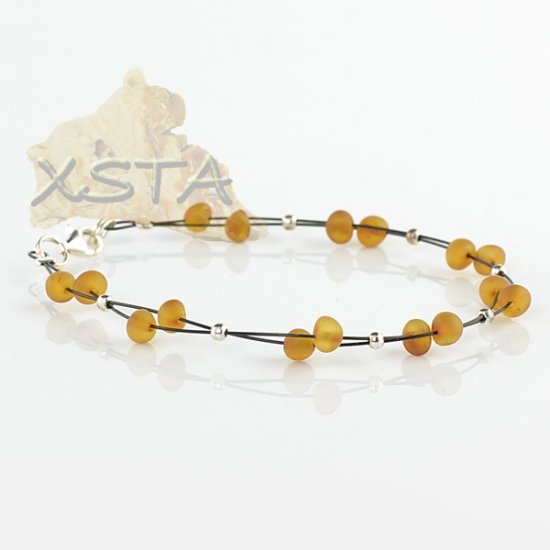 Amber bracelet with wire raw
